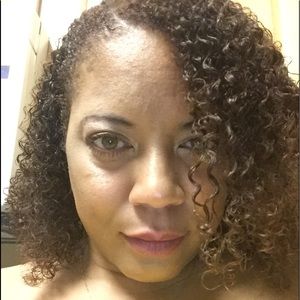 Meet your Posher, Lea'